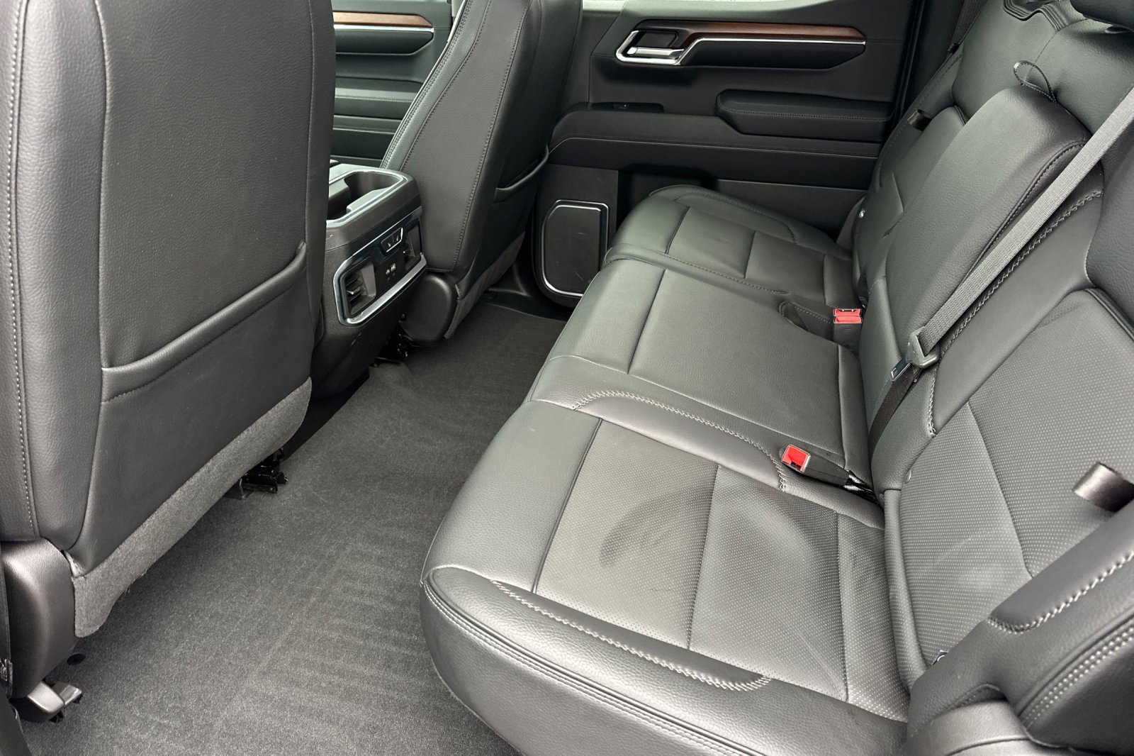 Used 2024 GMC Sierra 1500 Denali image 12