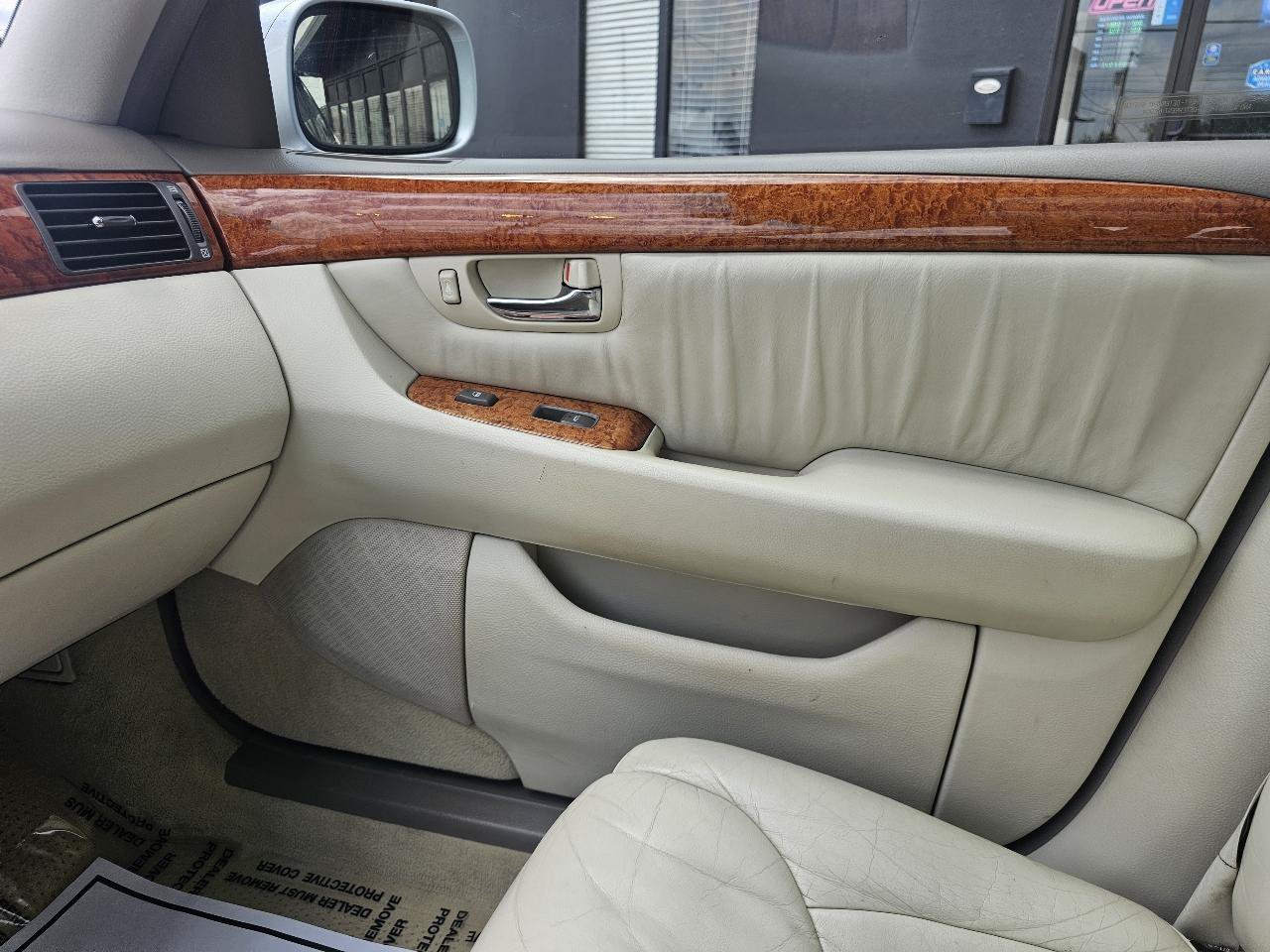 Used 2002 Lexus LS 430 RWD image 37