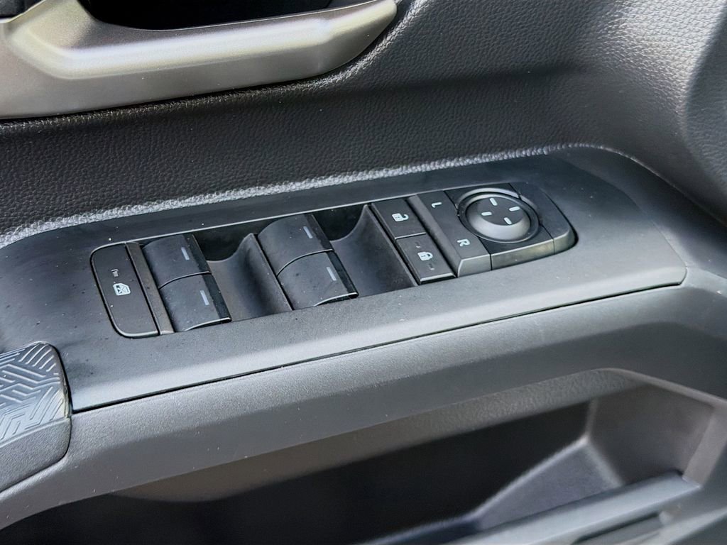 Used 2024 Toyota Tacoma TRD Off-Road image 21