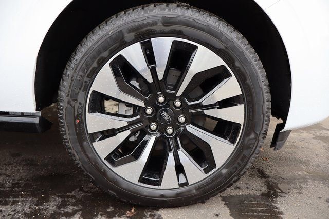 New 2026 Ford Expedition Platinum w/ Driver's Package image 13