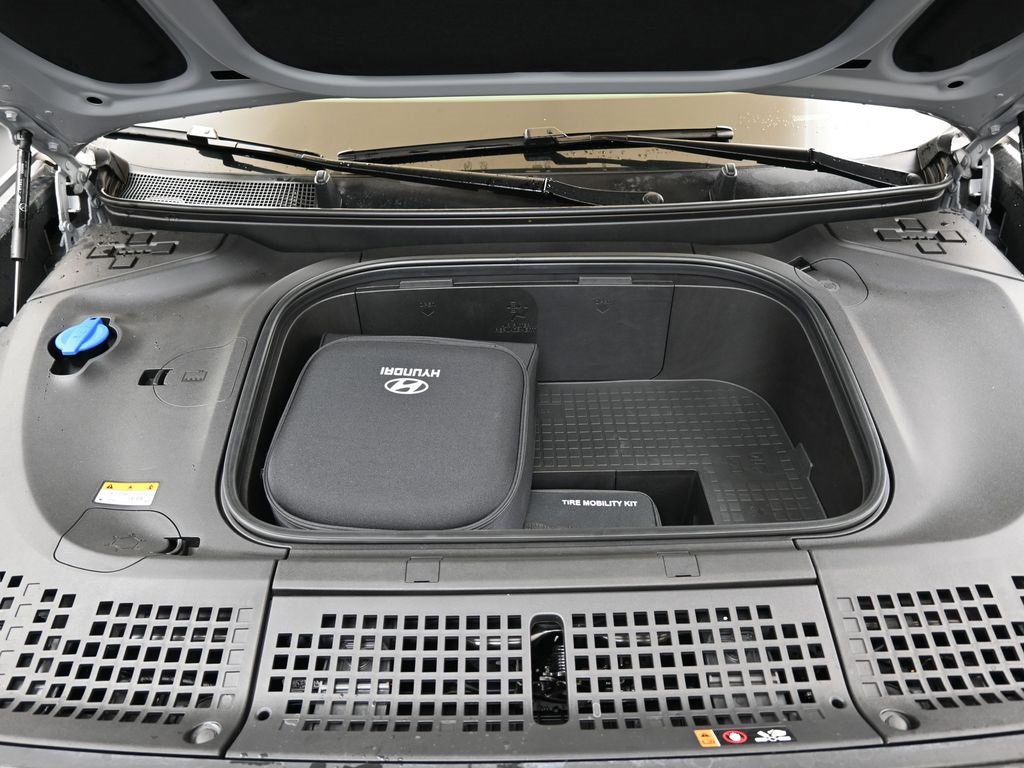New 2026 Hyundai Ioniq 9 SEL image 10