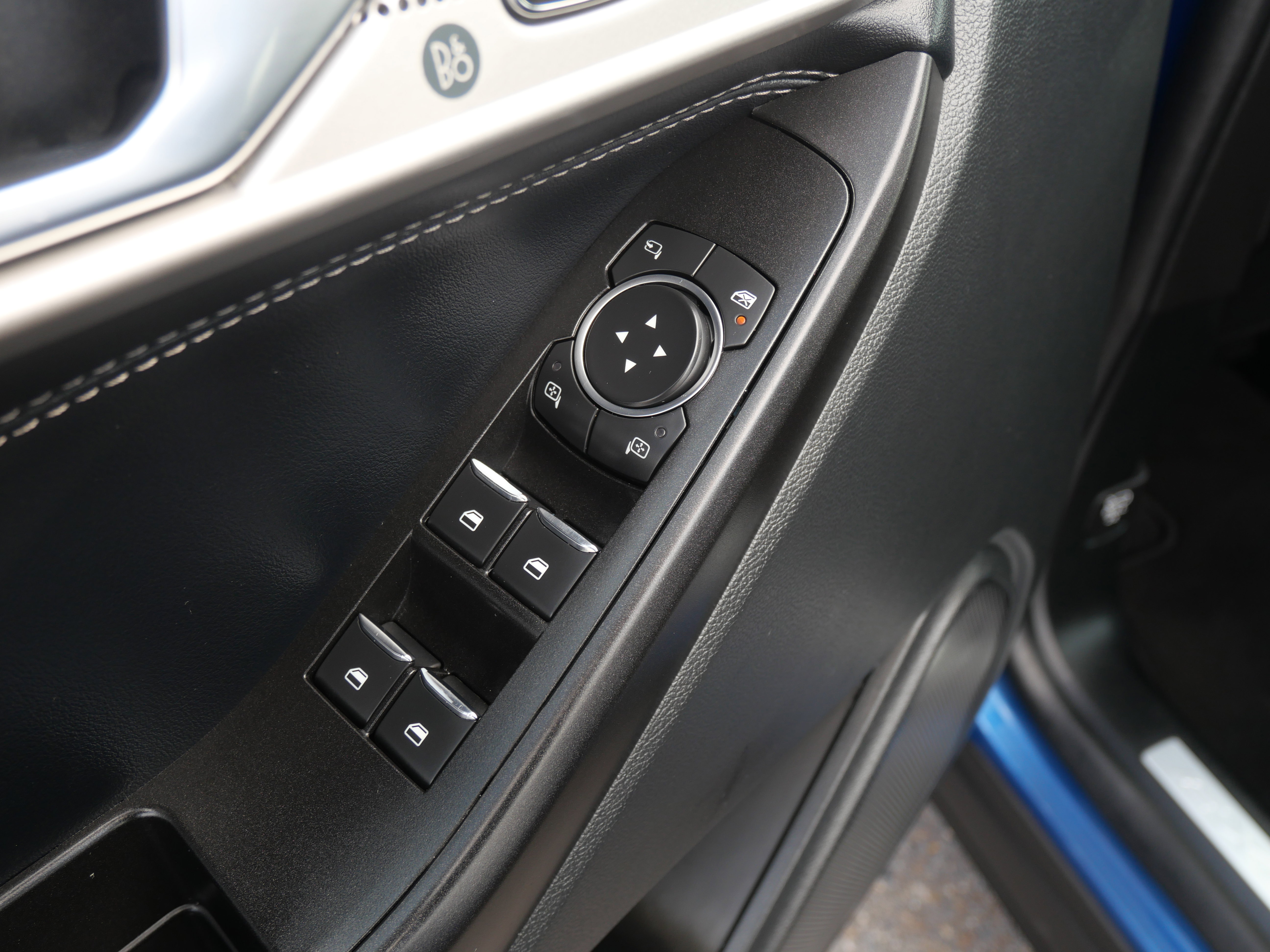 Used 2020 Ford Explorer Limited image 20