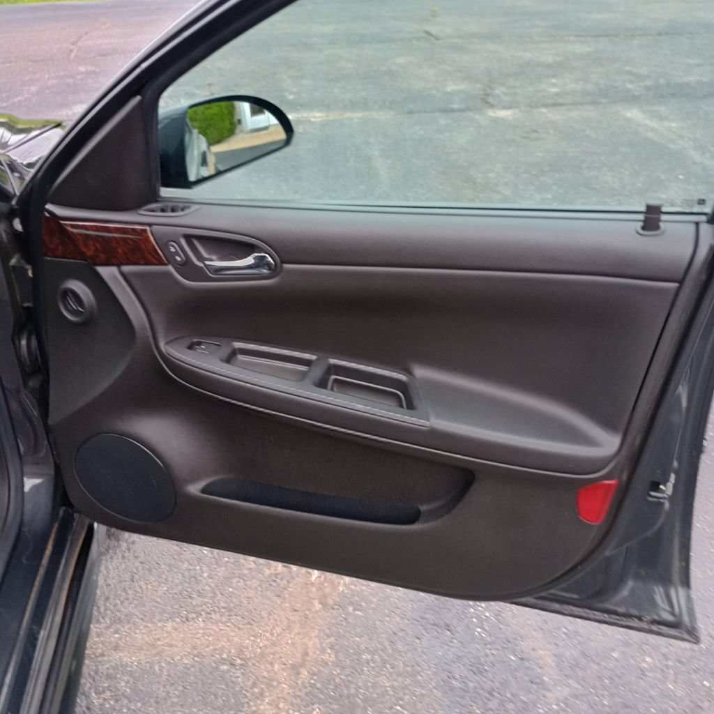 Used 2012 Chevrolet Impala LS FWD image 21