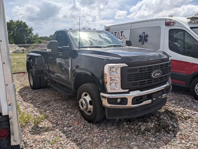 Used 2024 Ford F350 XL w/ FX4 Off-Road Package AWD/4WD image 3