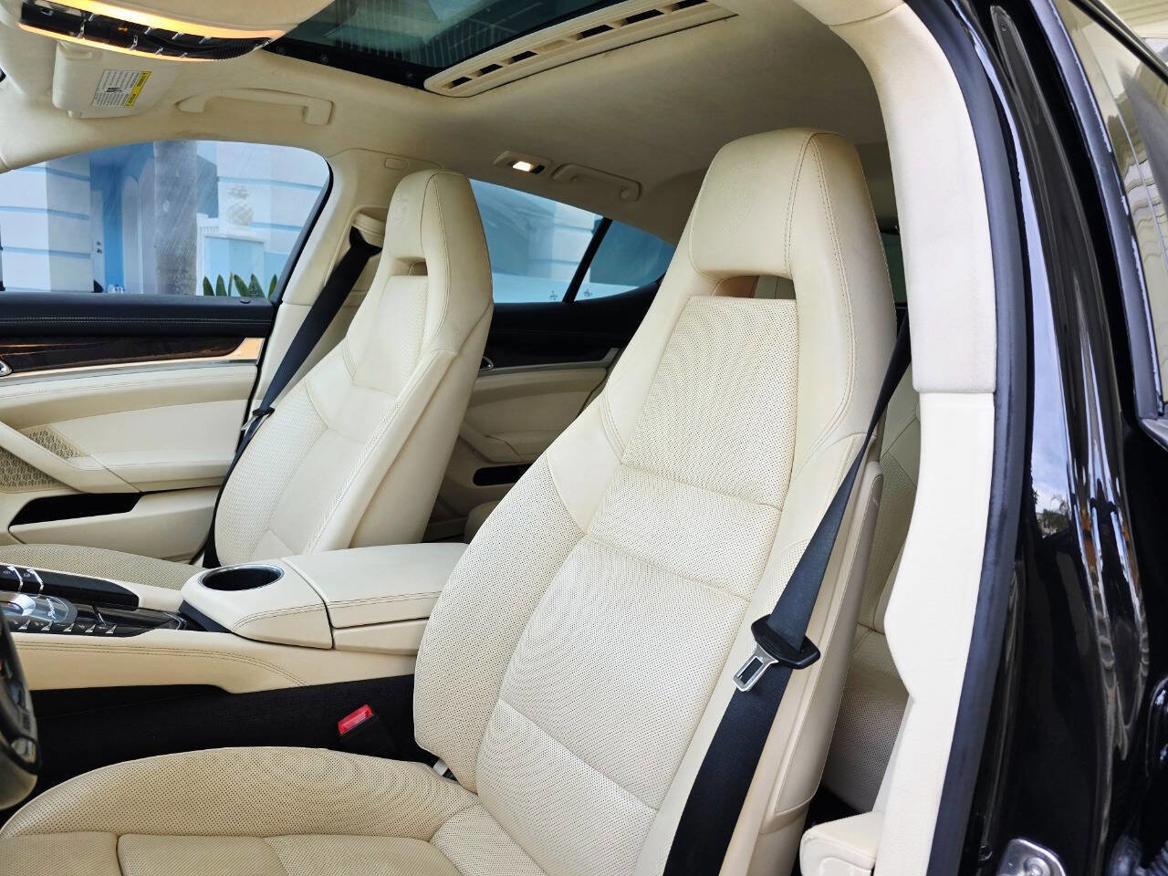 Used 2014 Porsche Panamera Turbo S w/ Exterior Package in Black image 75