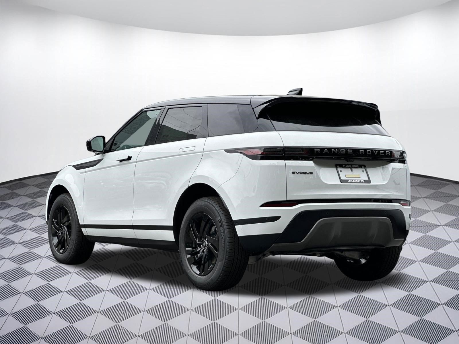 New 2026 Land Rover Range Rover Evoque S AWD/4WD image 3