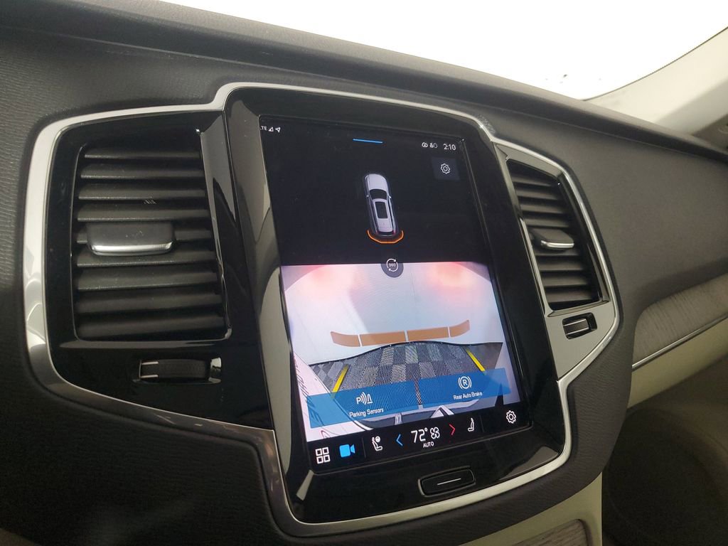 Certified 2024 Volvo XC90 T8 Plus w/ Protection Package image 33