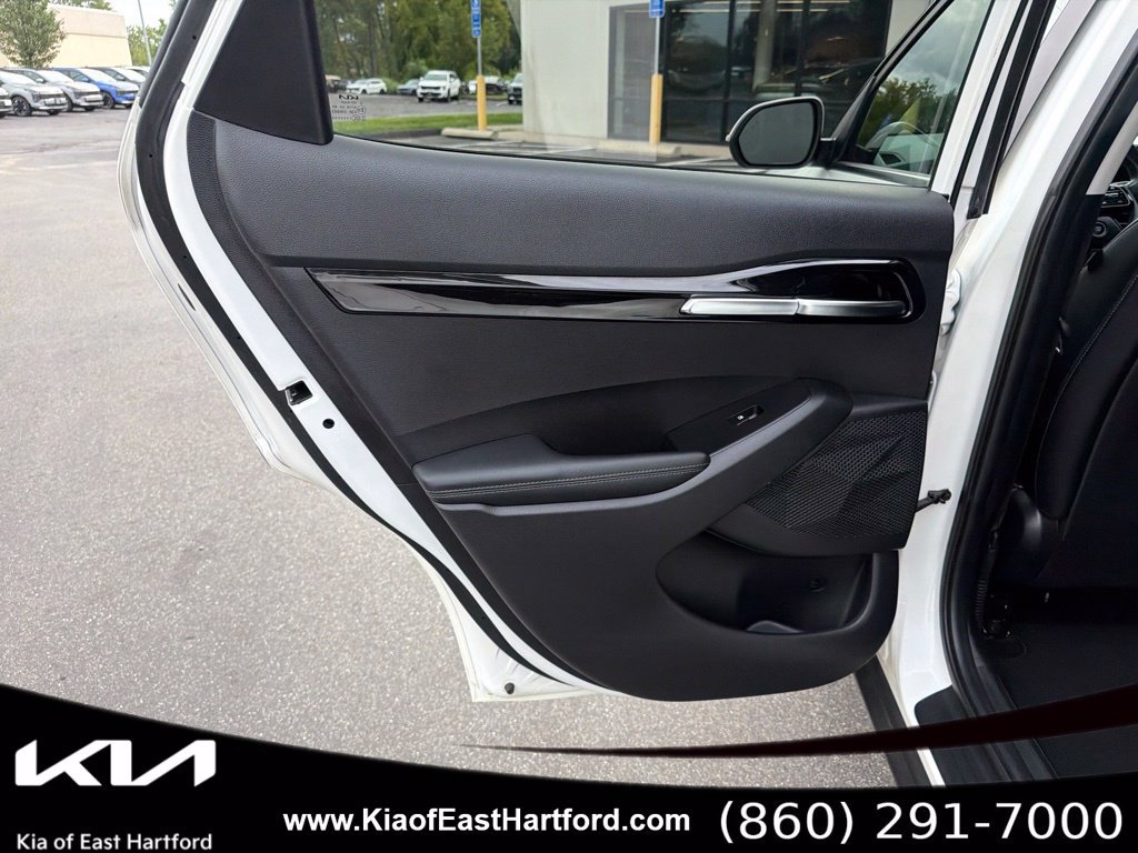Certified 2024 Kia Seltos EX AWD/4WD image 17