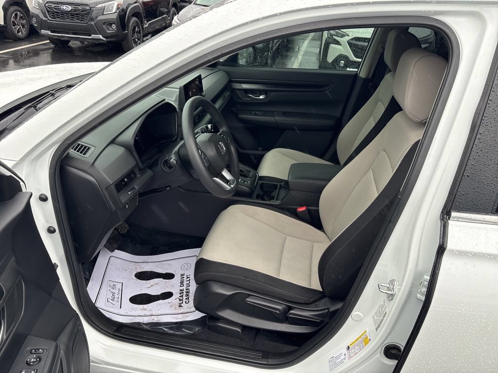 Used 2023 Honda CR-V LX image 16