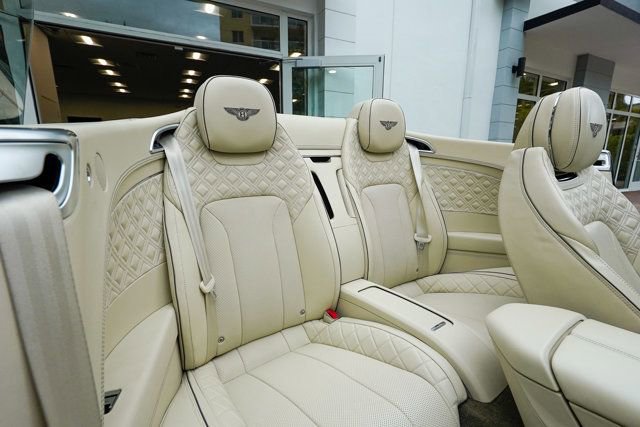Used 2021 Bentley Continental GT Mulliner image 97
