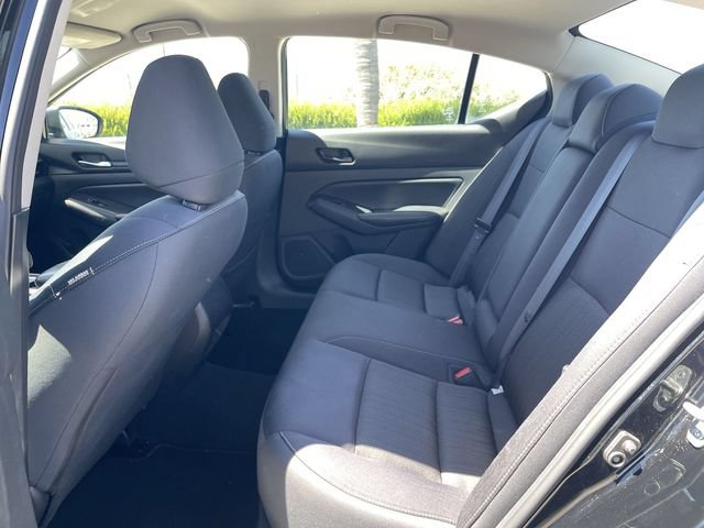 Used 2024 Nissan Altima 2.5 SV FWD image 23