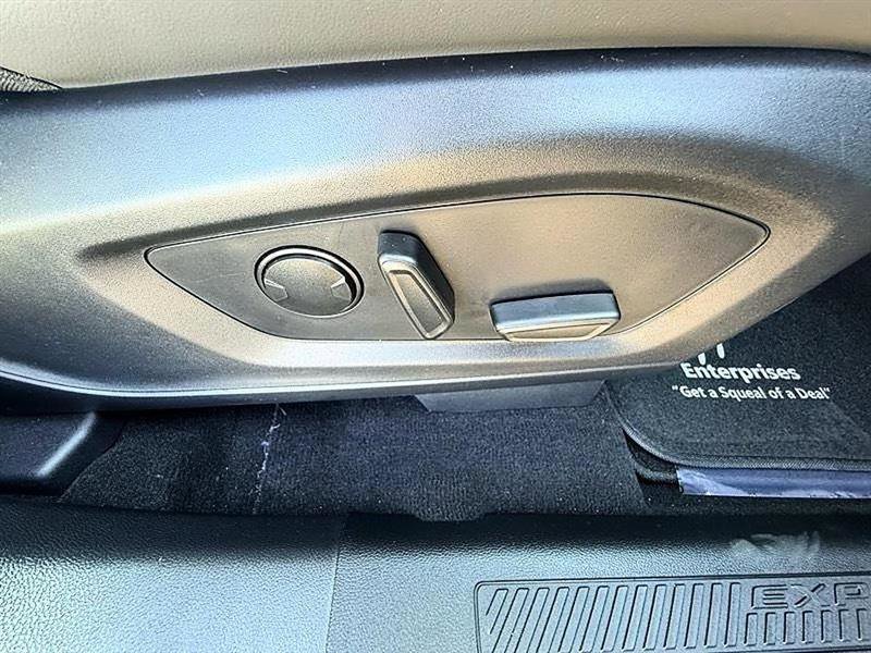 Used 2026 Ford Explorer Active w/ Active Comfort Package image 30