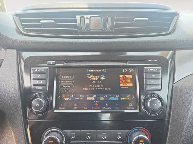 Used 2021 Nissan Rogue Sport S FWD image 23