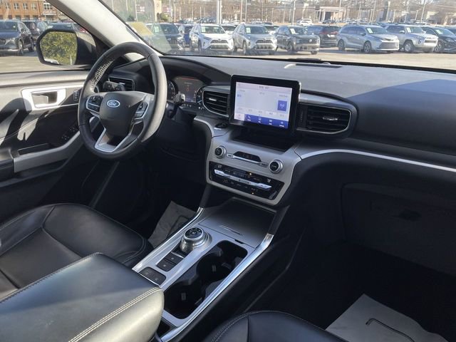 Used 2021 Ford Explorer XLT w/ Equipment Group 202A image 36