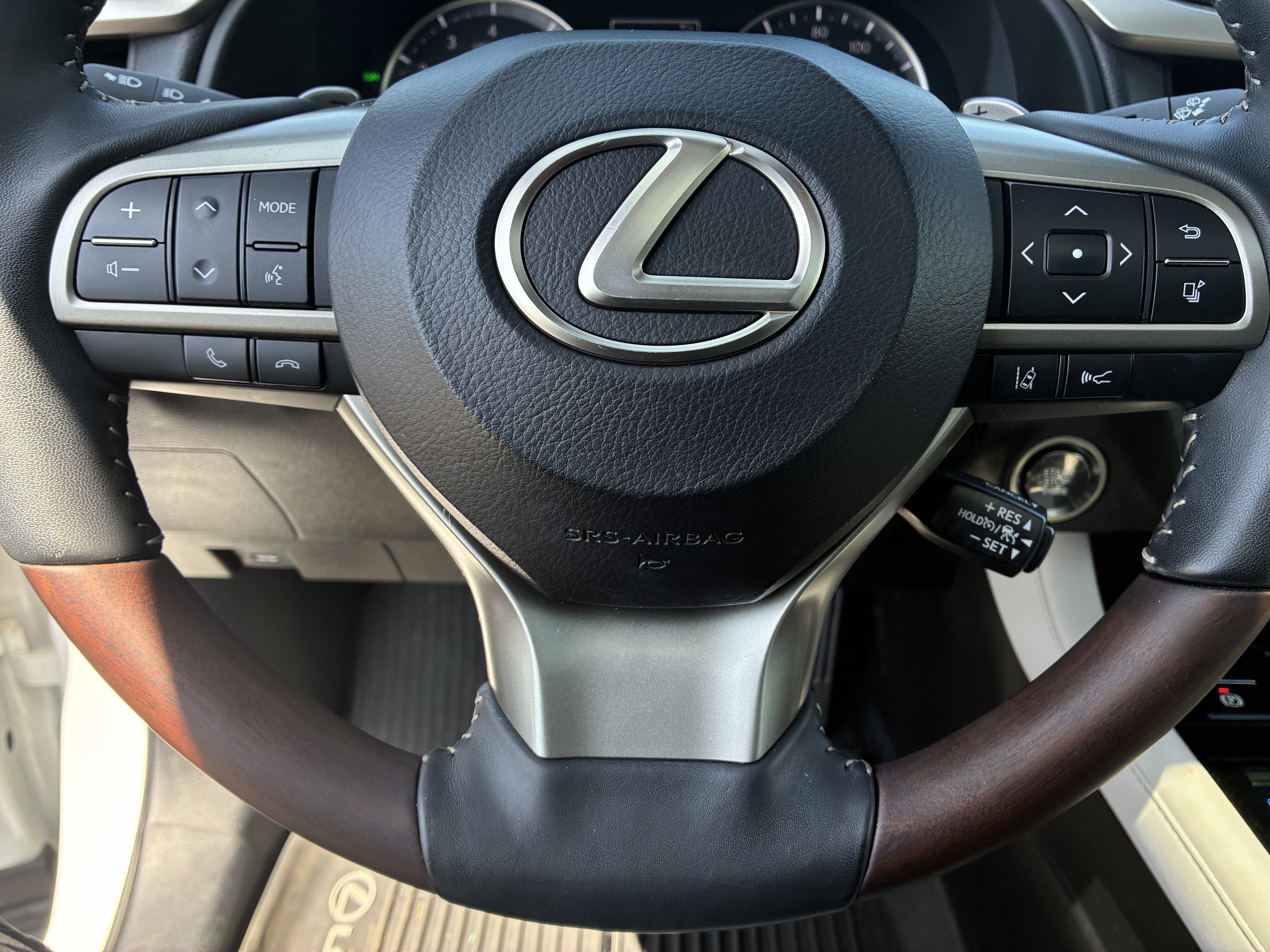 Used 2022 Lexus RX 350 FWD w/ Premium Package image 28