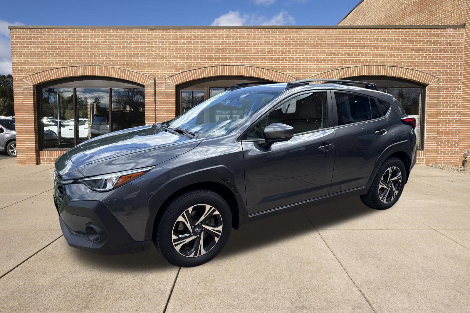 Used 2024 Subaru Crosstrek 2.0i Premium AWD/4WD image 8