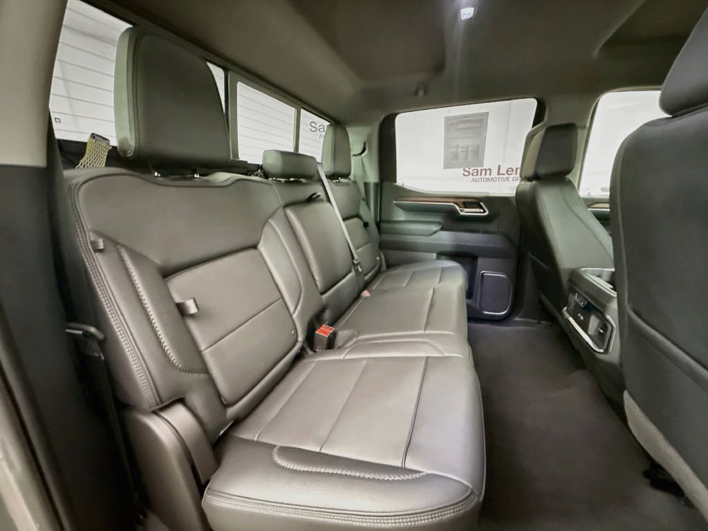 Used 2023 GMC Sierra 1500 Denali AWD/4WD image 28