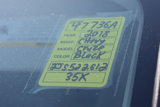 Certified 2018 Chevrolet Cruze Premier FWD image 36
