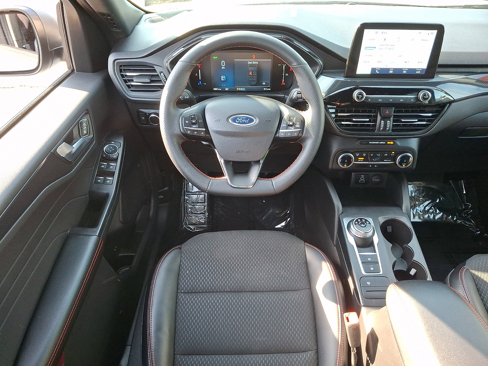 Used 2025 Ford Escape ST-Line w/ Equipment Group 301A FWD image 11