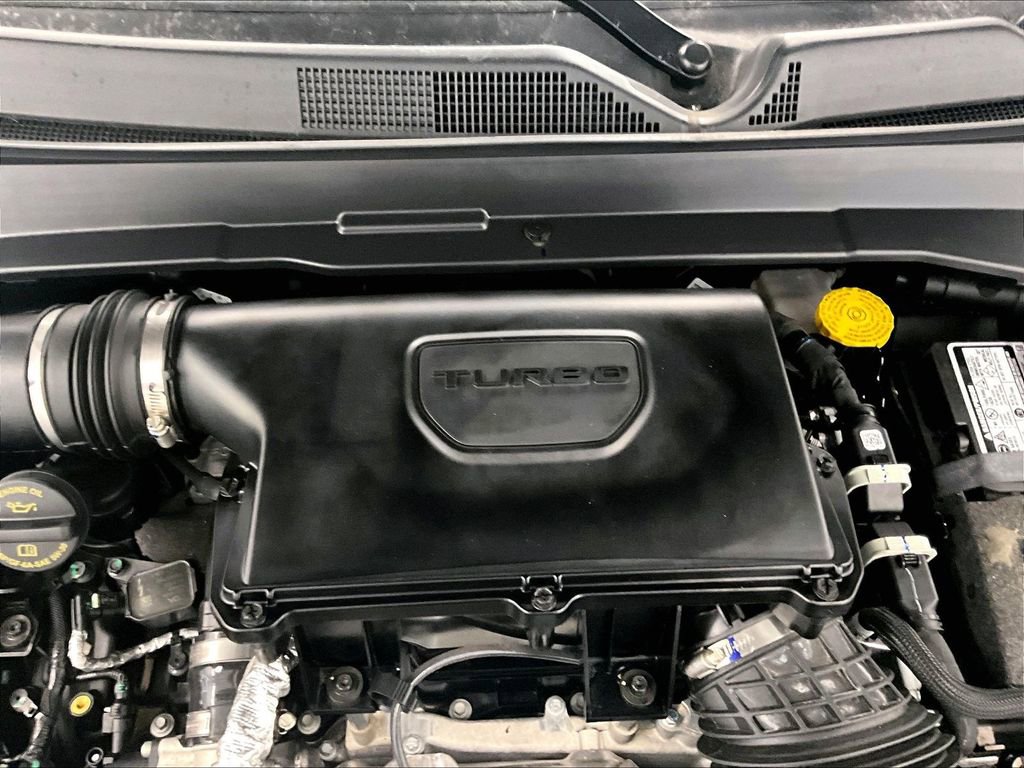 Used 2024 Jeep Compass Limited image 32