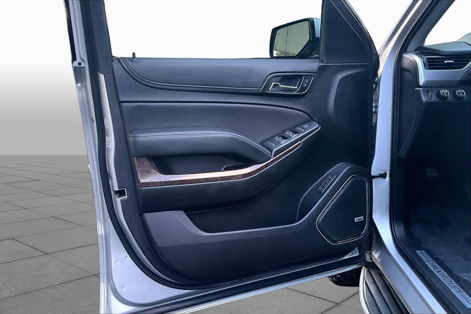 Used 2019 Chevrolet Tahoe LT AWD/4WD image 21