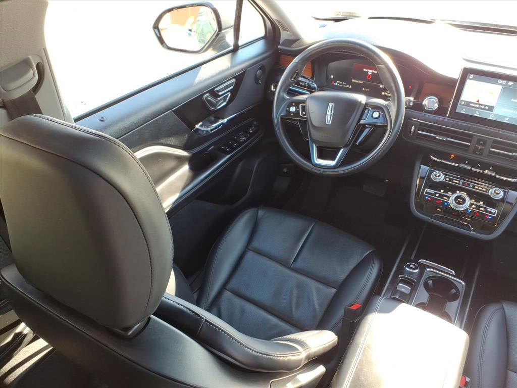 Certified 2021 Lincoln Corsair Reserve w/ Equipment Group 201A image 16