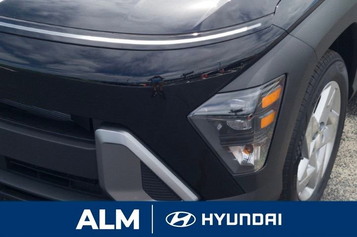 New 2026 Hyundai Venue SE image 9