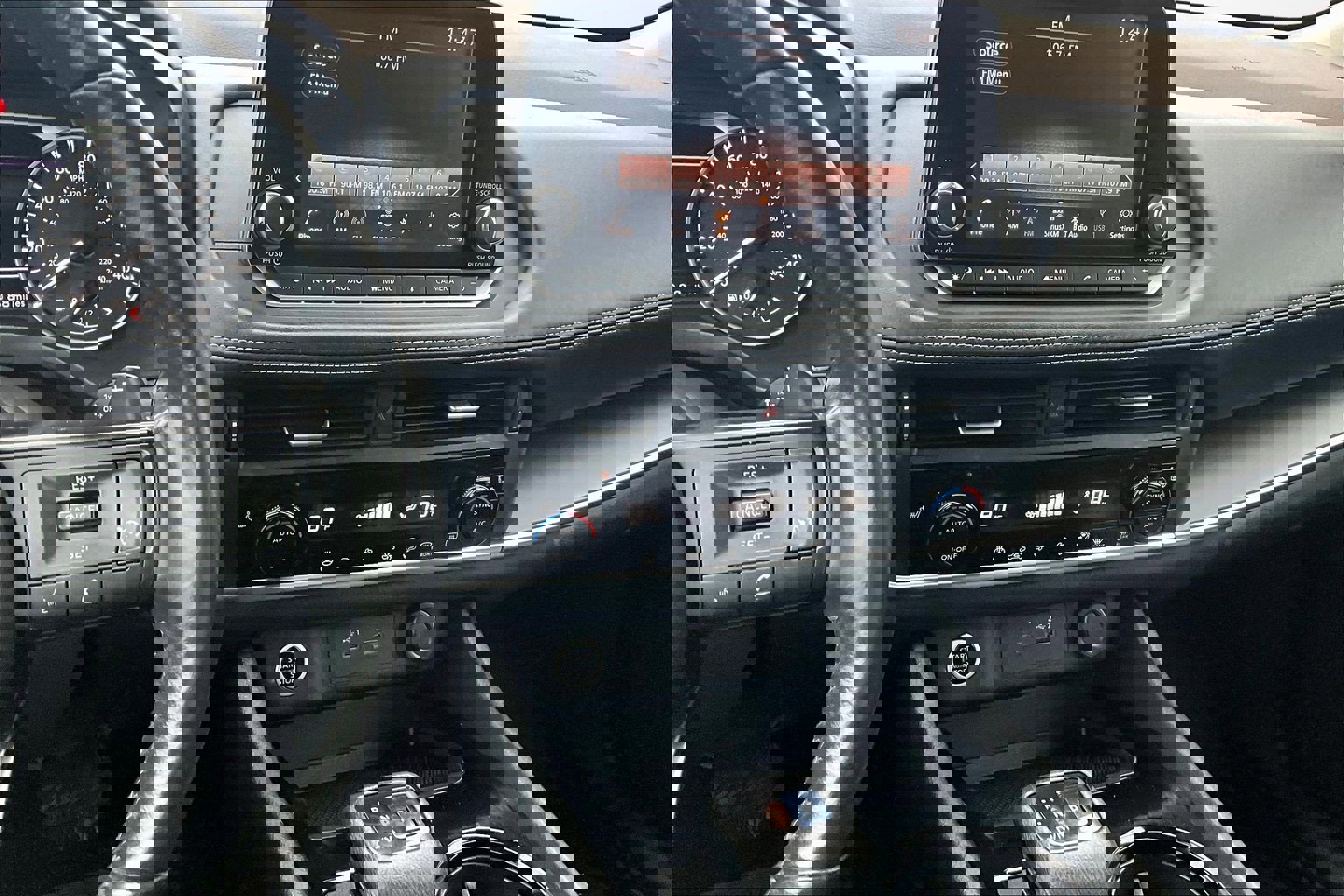 Used 2021 Nissan Rogue S image 6