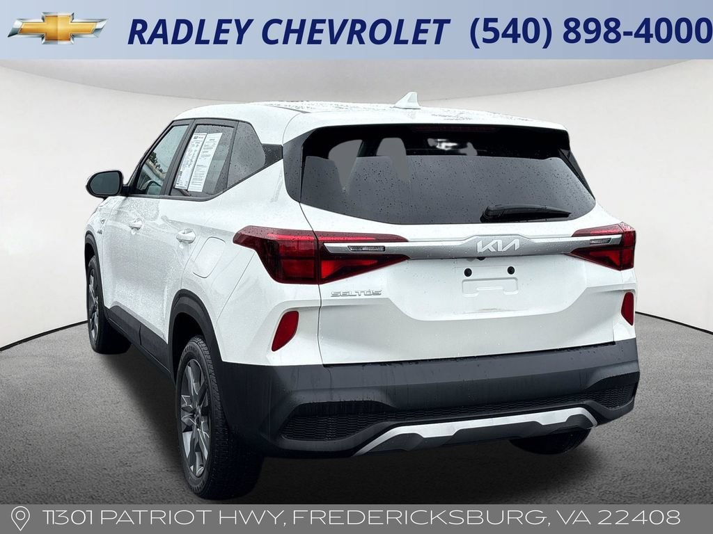 Used 2023 Kia Seltos LX AWD/4WD image 16