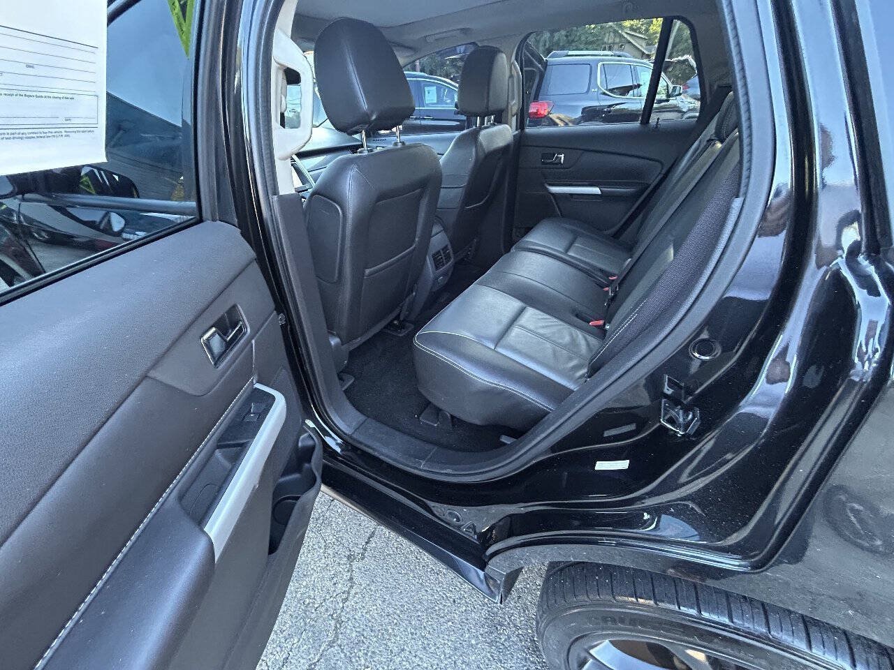 Used 2014 Ford Edge Sport w/ Driver Entry Package AWD/4WD image 7