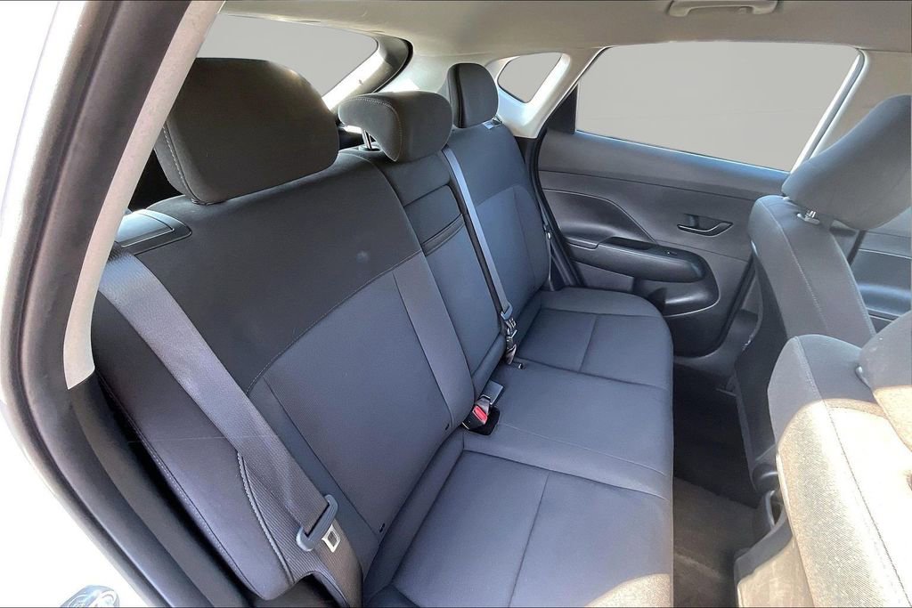 Used 2024 Hyundai Kona SE FWD image 27