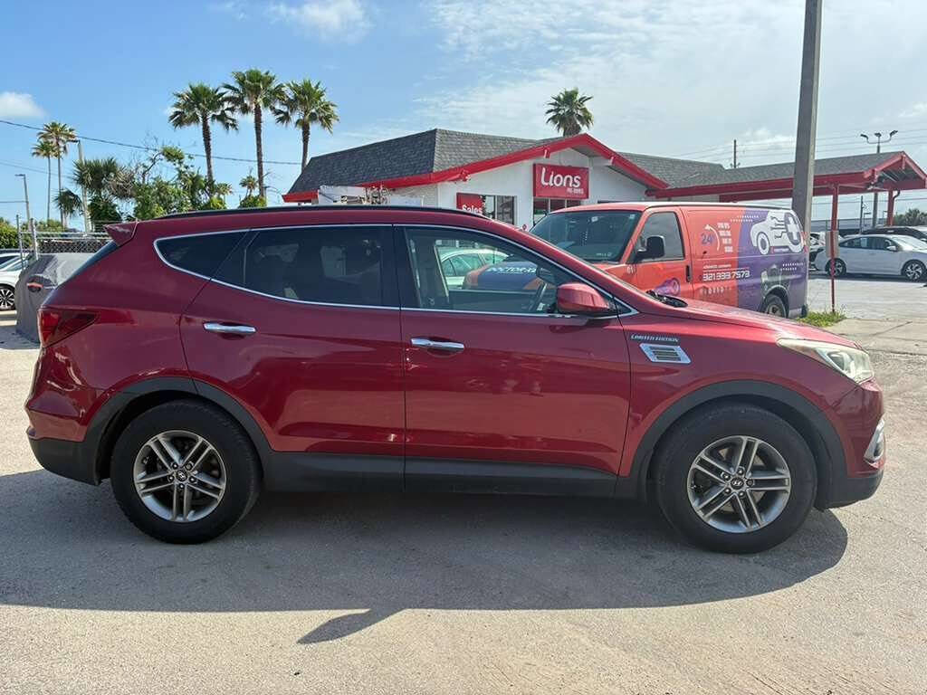Used 2017 Hyundai Santa Fe Sport FWD image 7