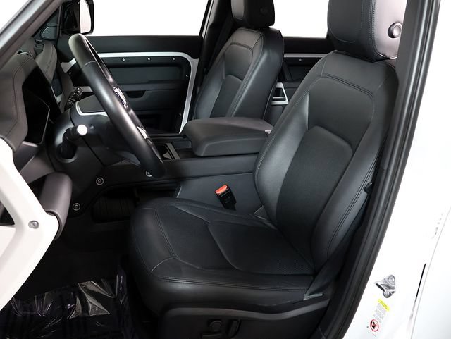 Used 2024 Land Rover Defender 110 S AWD/4WD image 4