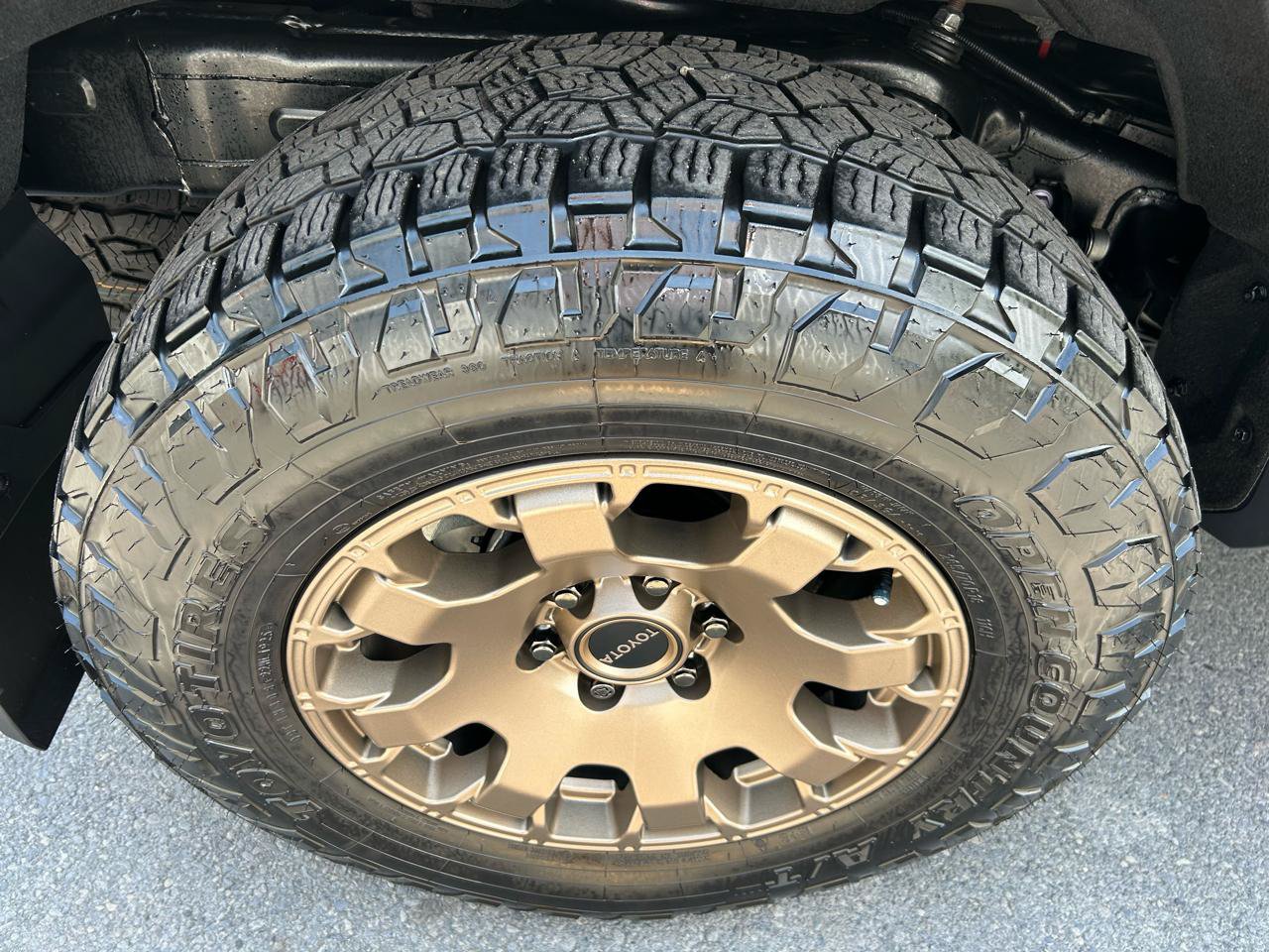 Used 2025 Toyota 4Runner Trailhunter AWD/4WD image 11