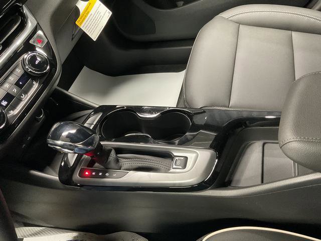 New 2026 Buick Envista Sport Touring w/ Studio Series image 21