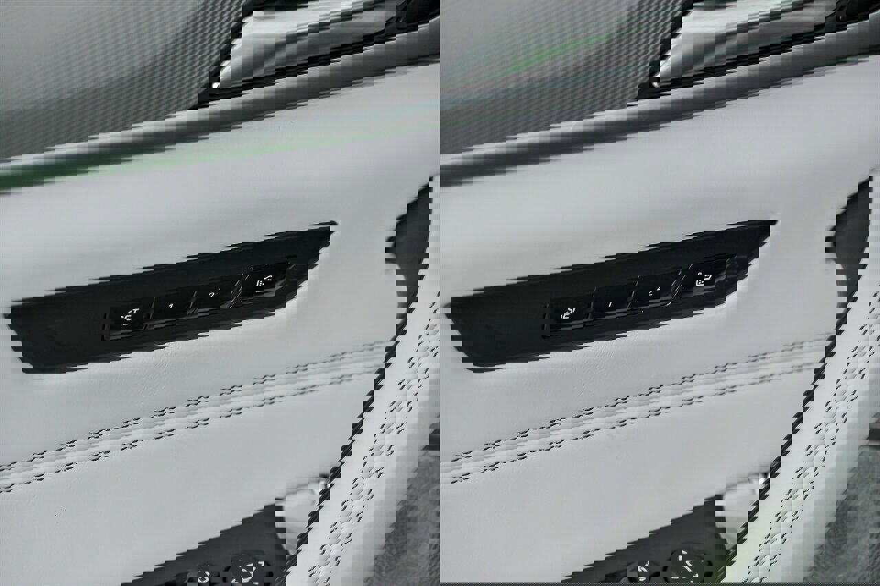 Used 2021 BMW M5 w/ Competition Package image 19