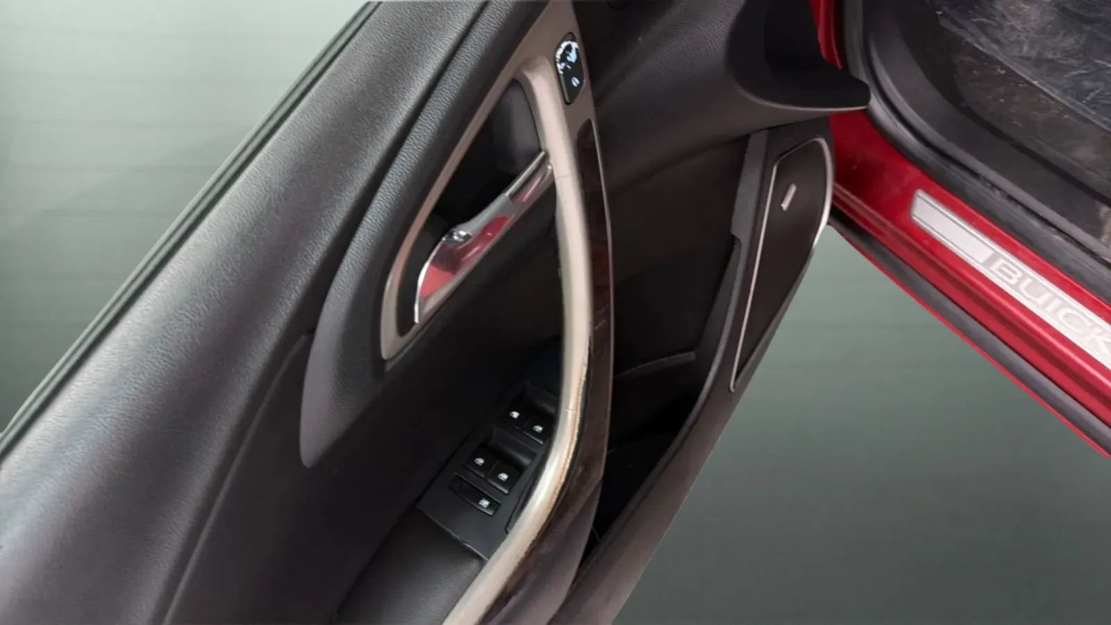 Used 2017 Buick Verano Leather FWD image 15