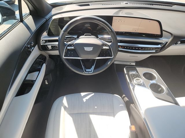 Certified 2024 Cadillac Lyriq Sport AWD/4WD image 11