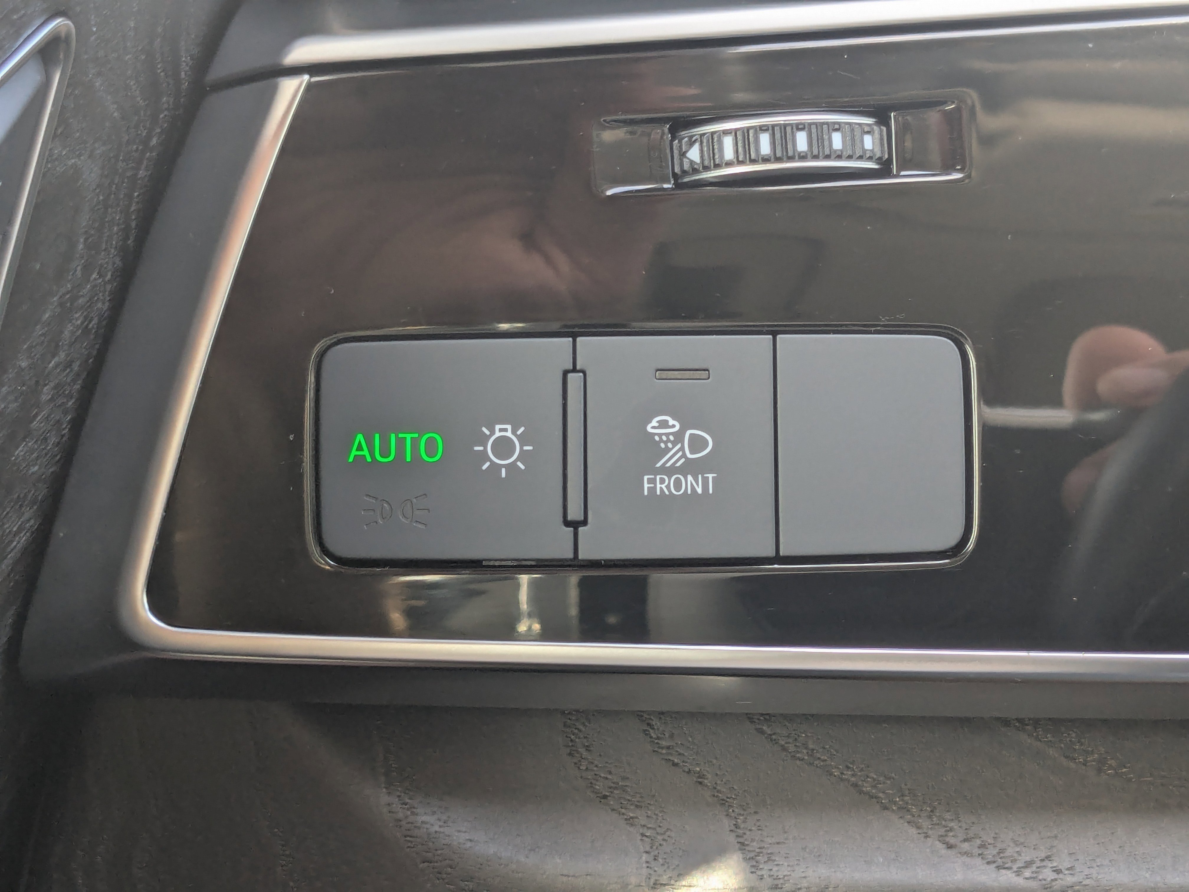 Used 2022 Audi Q7 Premium Plus image 38