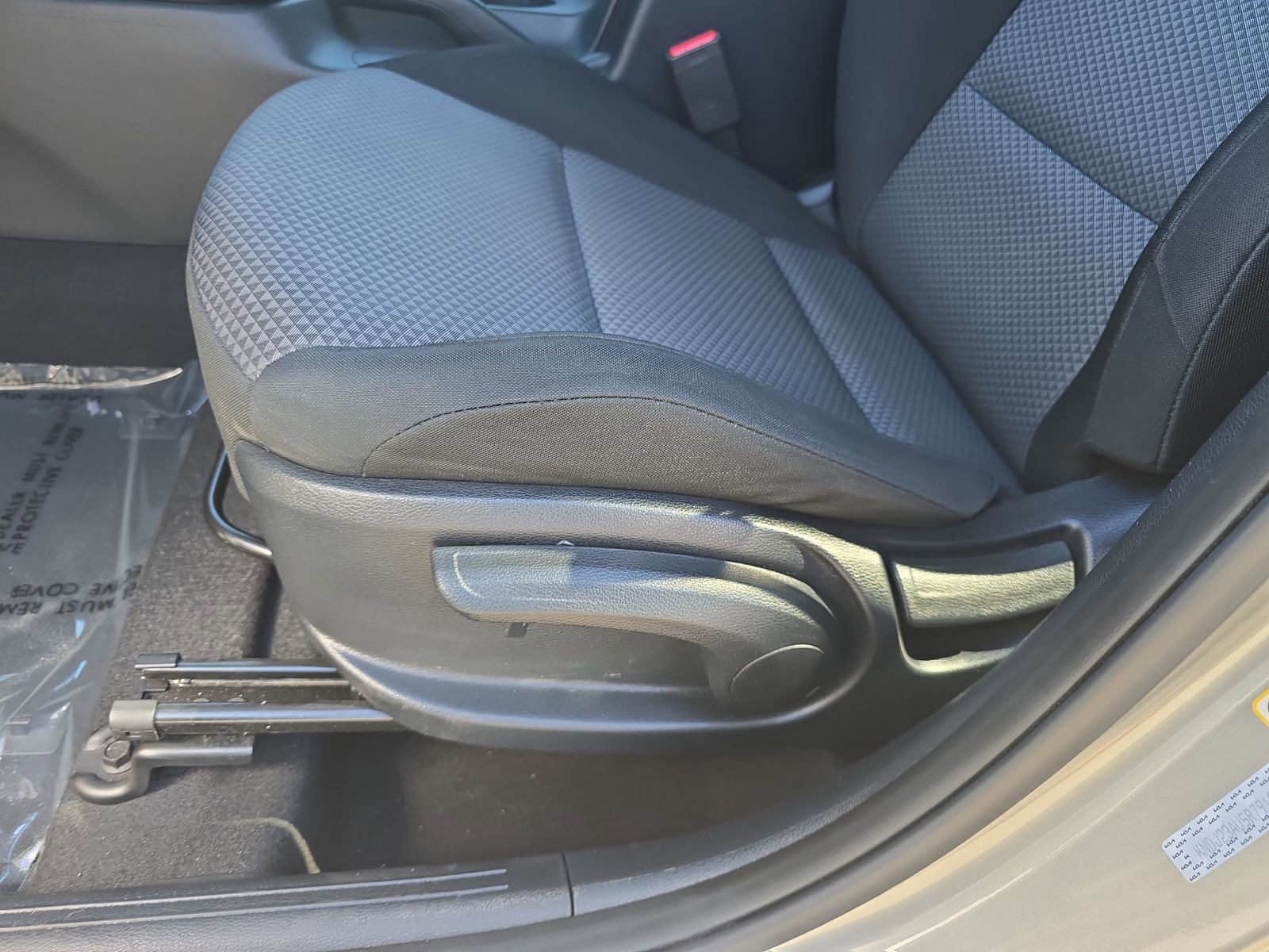 Used 2024 Kia Soul LX w/ Option Group 015 FWD image 28