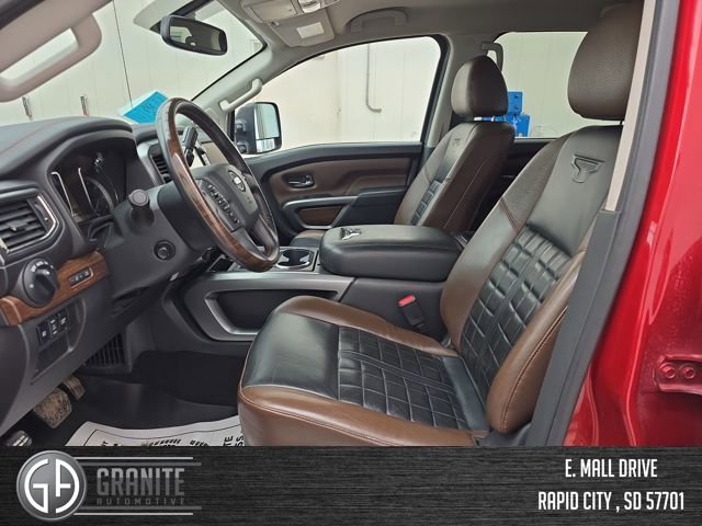 Used 2018 Nissan Titan Platinum Reserve w/ Platinum Utility Package image 9