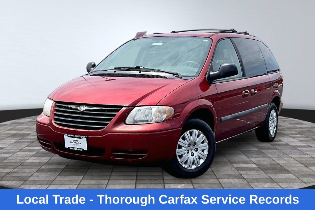 Used 2005 Chrysler Town & Country w/ Popular Equipment Group I