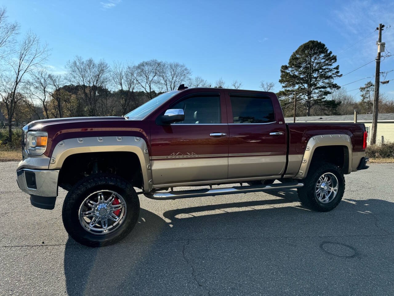 Used 2015 GMC Sierra 1500 SLT w/ SLT Preferred Package AWD/4WD image 29