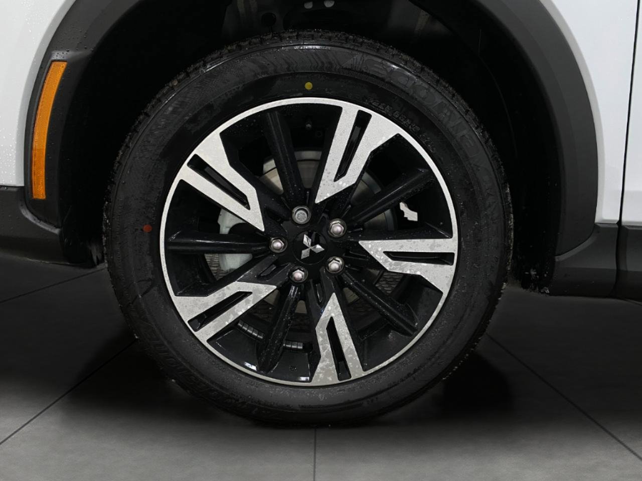 New 2026 Mitsubishi Eclipse Cross SE image 12