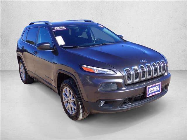 Used 2015 Jeep Cherokee Latitude w/ Cold Weather Group image 6