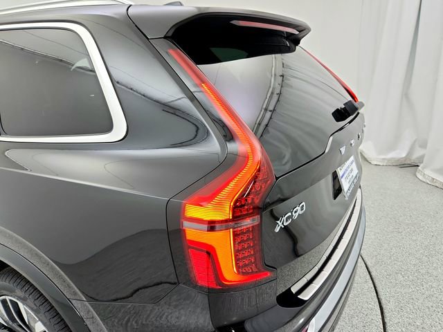 New 2026 Volvo XC90 B6 Plus w/ Protection Package Premier image 27
