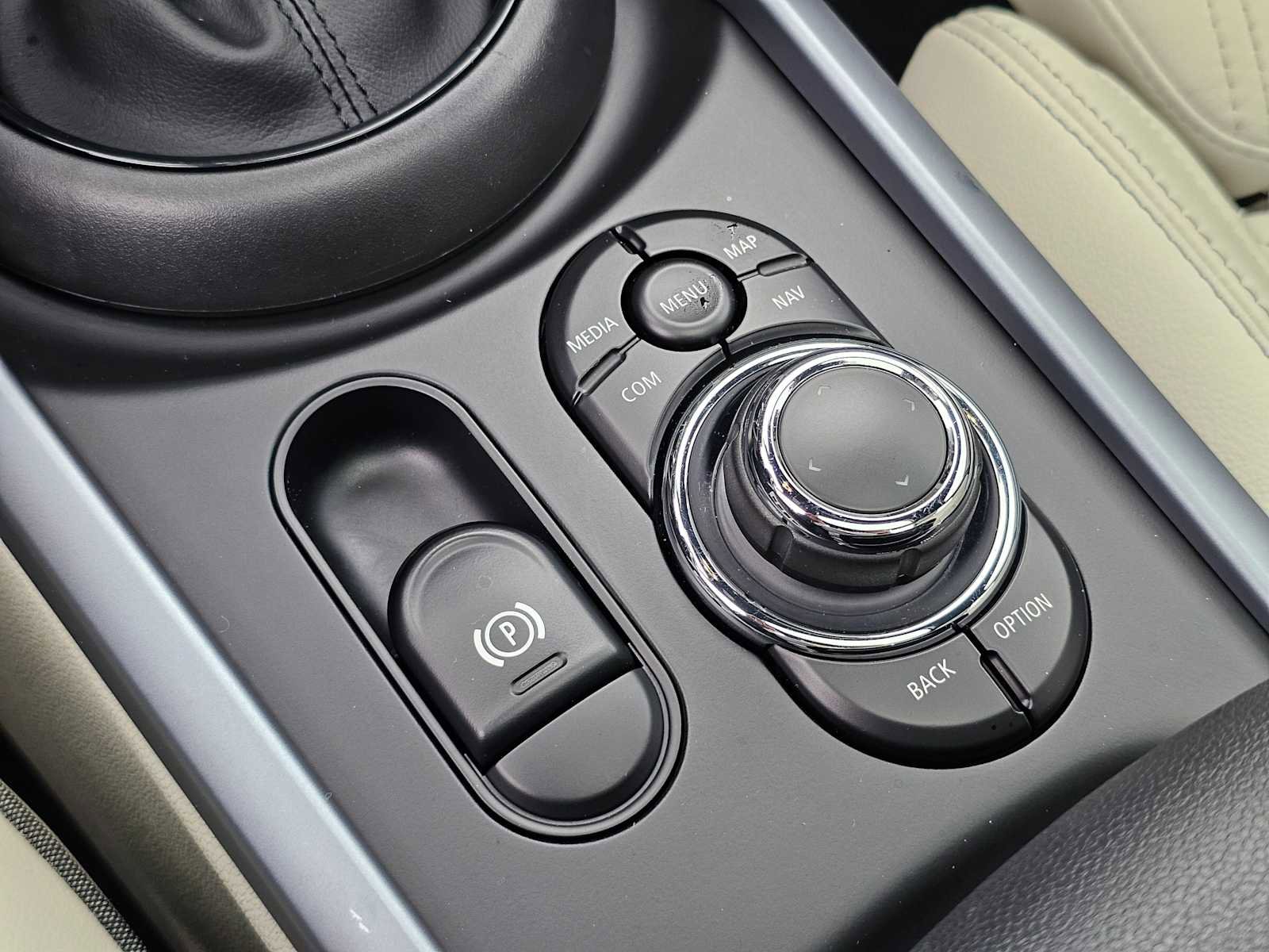 Used 2022 MINI Cooper Clubman John Cooper Works image 36