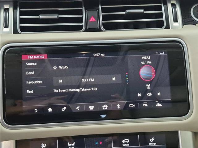Used 2018 Land Rover Range Rover HSE AWD/4WD image 18