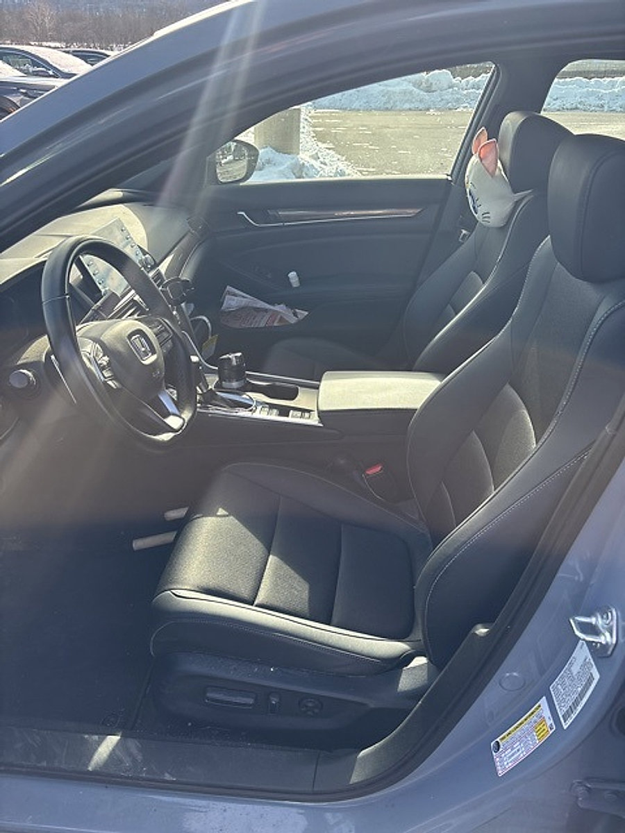 Certified 2022 Honda Accord Sport image 4