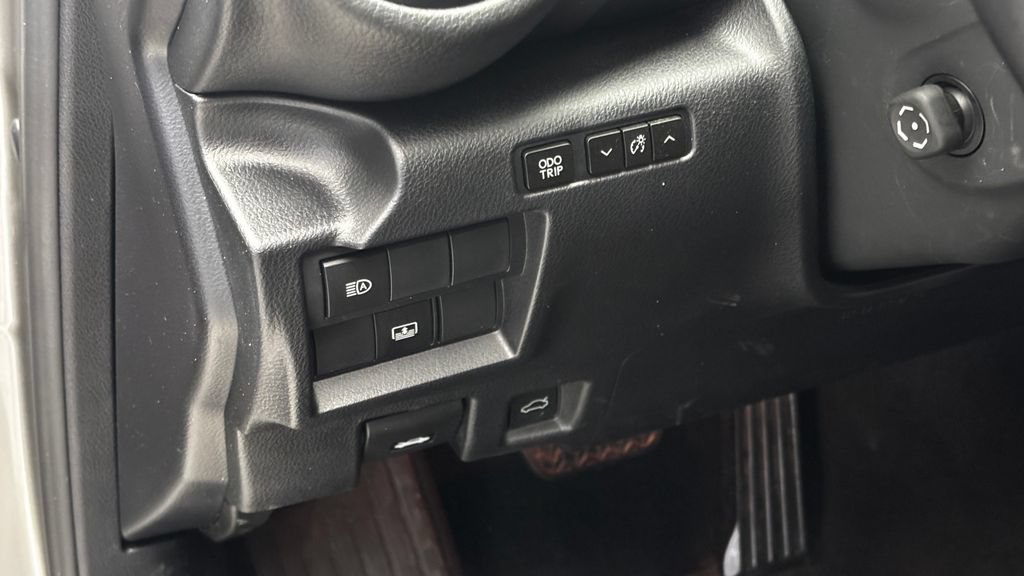 Used 2023 Lexus IS 300 AWD w/ Premium Package image 19